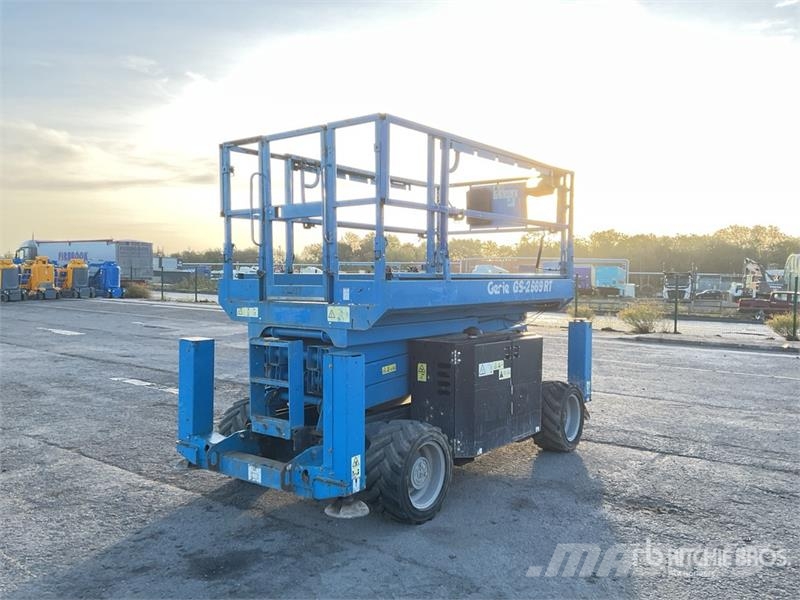 Genie GS2669 RT 4x4 Diesel Scissor Lift Ollós emelők