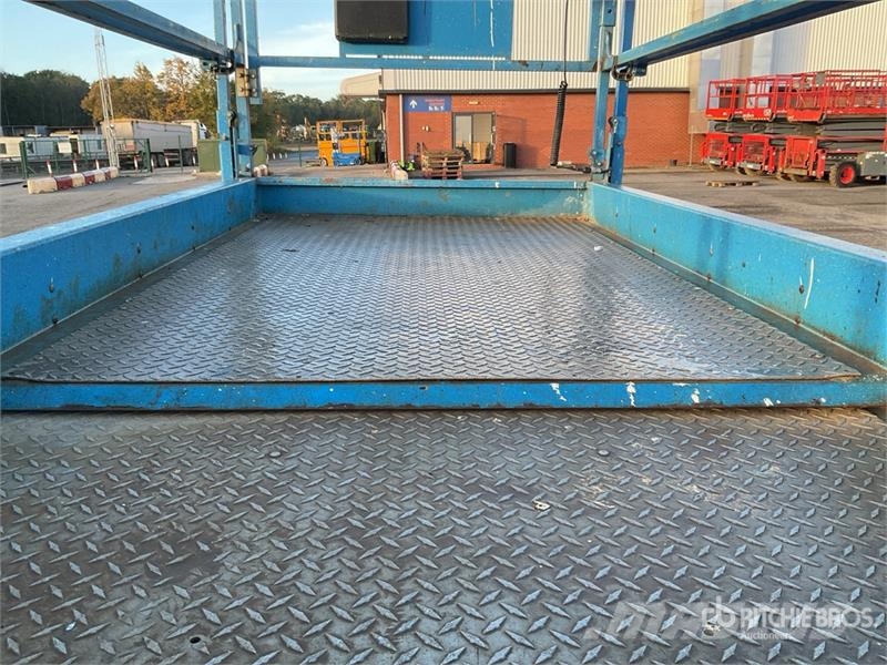 Genie GS2669 RT 4x4 Diesel Scissor Lift Ollós emelők