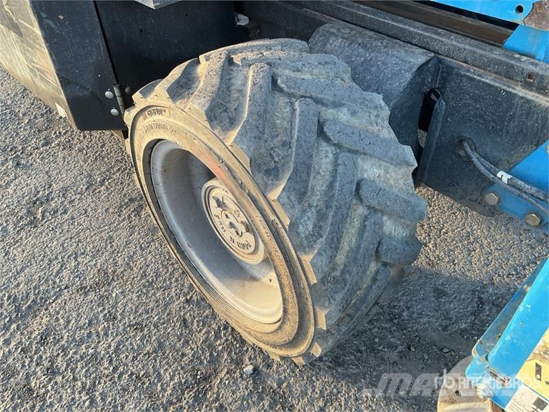 Genie GS2669 RT 4x4 Diesel Scissor Lift Ollós emelők