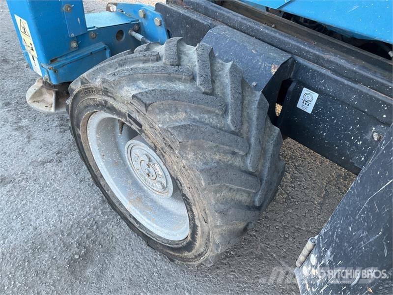 Genie GS2669 RT 4x4 Diesel Scissor Lift Ollós emelők
