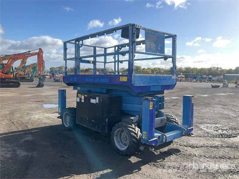 Genie GS2669RT 4x4 Diesel Scissor Lift Ollós emelők