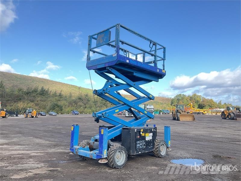 Genie GS2669RT 4x4 Diesel Scissor Lift Ollós emelők