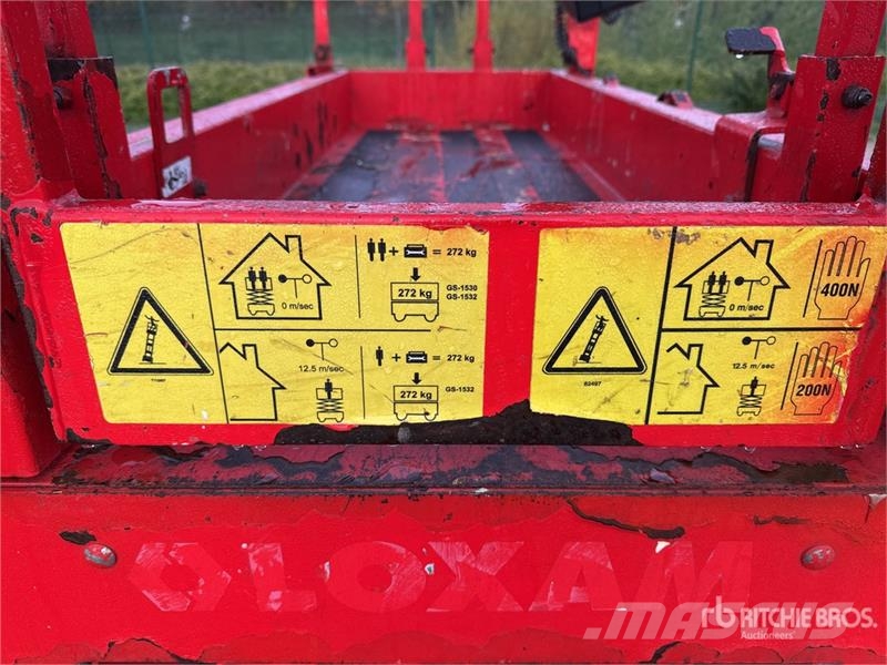 Genie GS3016 Electric Scissor Lift (Inoperable) رافعات مقصية الشكل