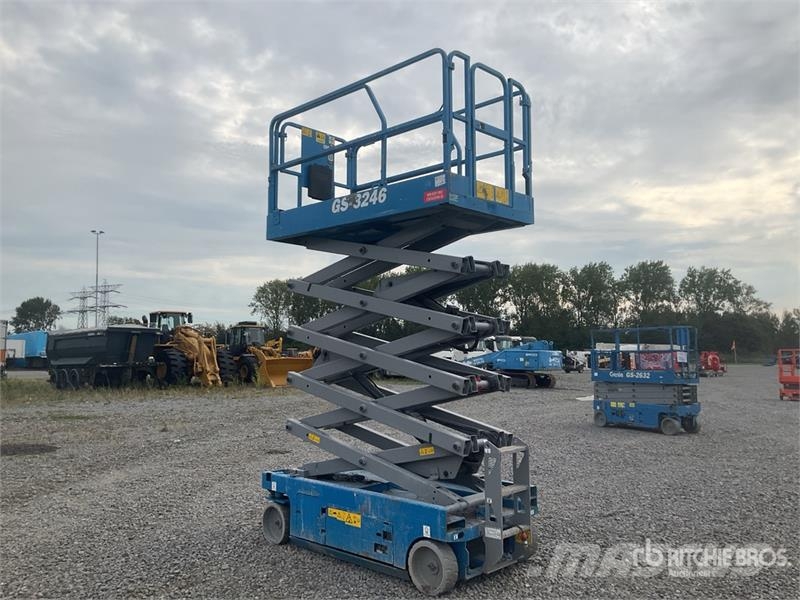 Genie GS3246 Electric Scissor Lift Schaarhoogwerkers