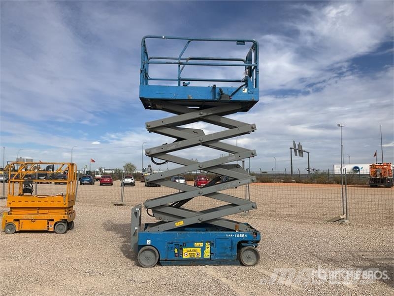 Genie GS3246 Electric Scissor Lift Scissor lifts
