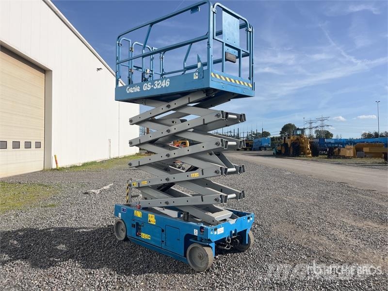 Genie GS3246 Electric Scissor Lift Schaarhoogwerkers