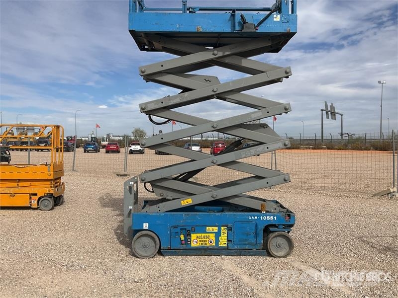 Genie GS3246 Electric Scissor Lift Scissor lifts