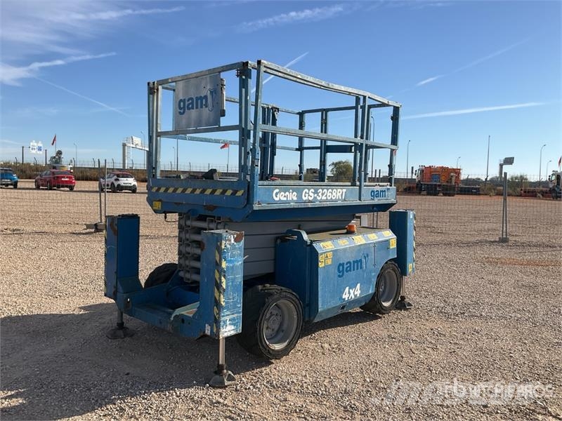 Genie GS3268RT 4x4 Diesel Scissor Lift Scissor lifts