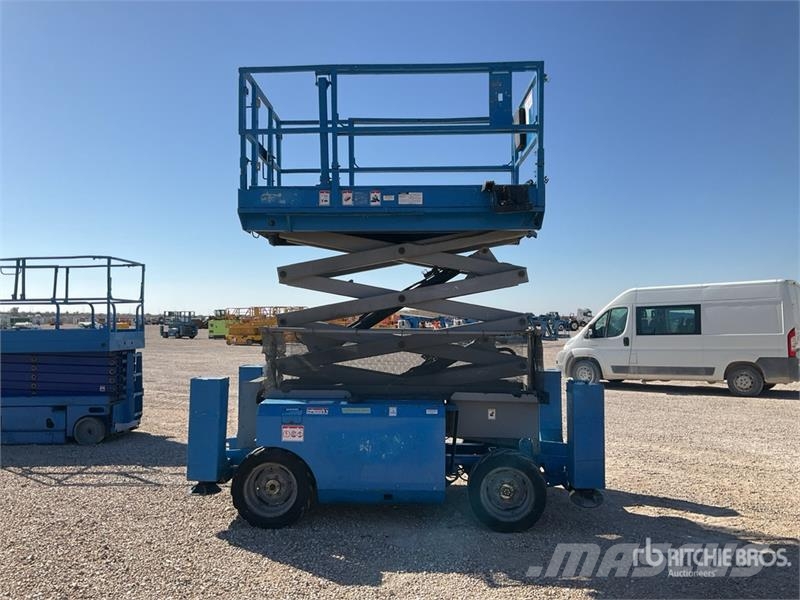 Genie GS3268RT 4x4 Diesel Scissor Lift Scissor lifts