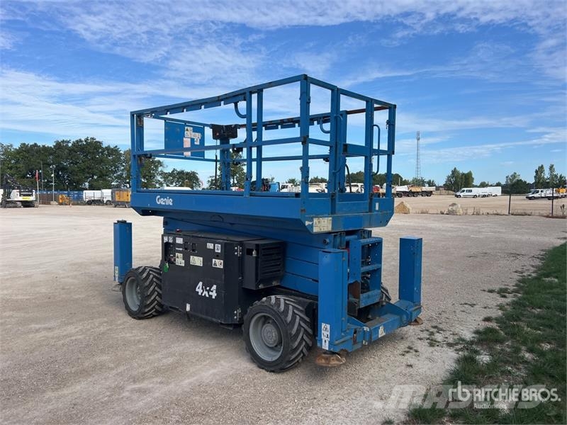 Genie GS3369RT 4x4 Diesel Nacelle Ciseau Scissor Lift Šķerveida pacēlāji