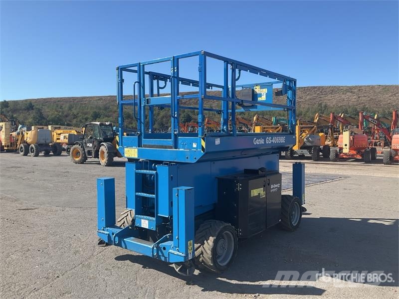Genie GS4069BE 4x4 Diesel Scissor Lift (Inoperable) Käärtõstukid