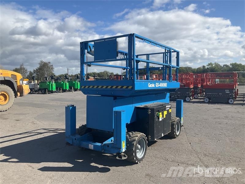 Genie GS4069BE 4x4 Diesel Scissor Lift (Inoperable) Käärtõstukid