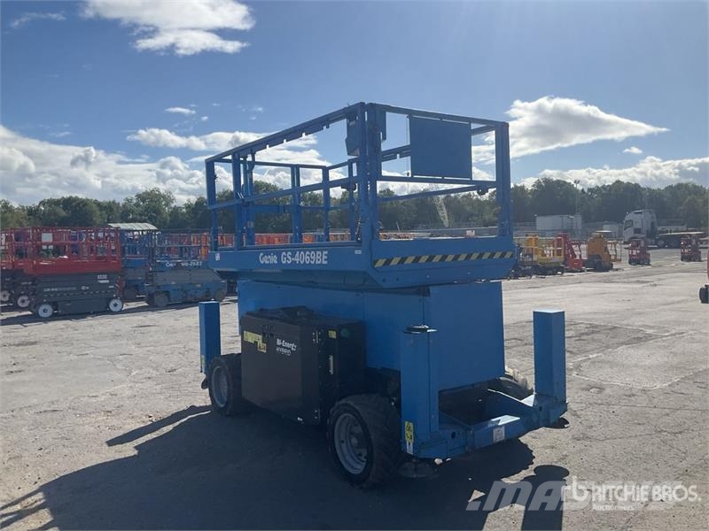 Genie GS4069BE 4x4 Diesel Scissor Lift (Inoperable) Käärtõstukid