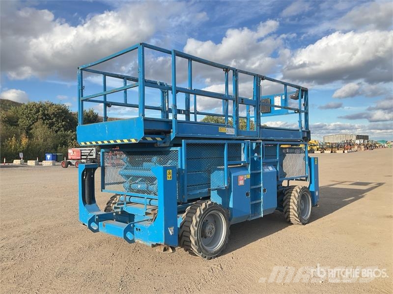 Genie GS4390 4x4 Diesel Scissor Lift Schaarhoogwerkers