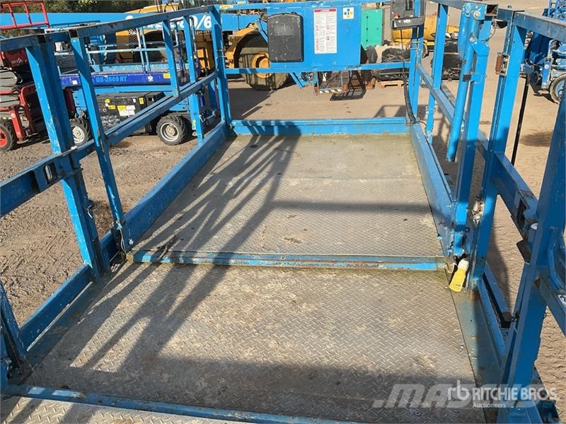 Genie GS4390 4x4 Diesel Scissor Lift Schaarhoogwerkers