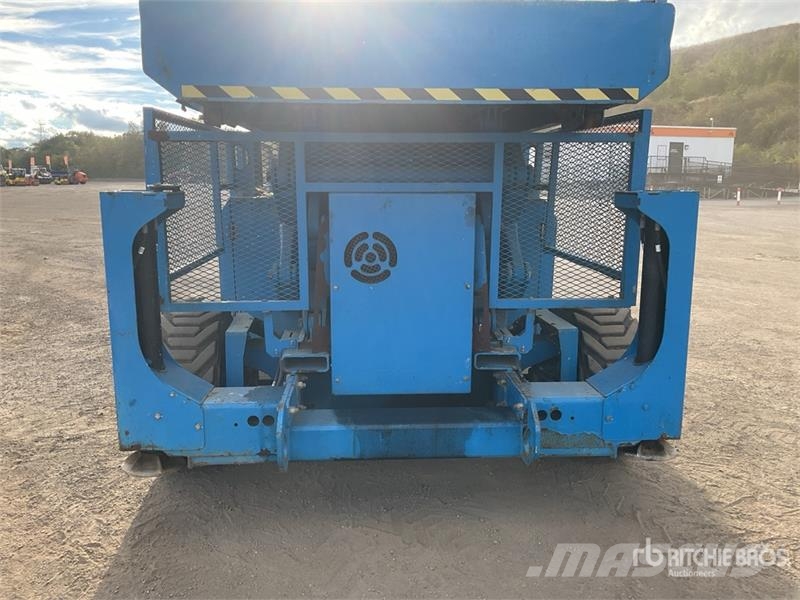 Genie GS4390 4x4 Diesel Scissor Lift Schaarhoogwerkers