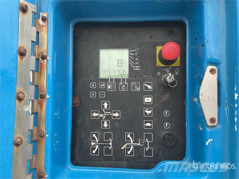 Genie S-125 4WD Diesel Telescopic Boom Lift Teleskopiskie pacēlāji