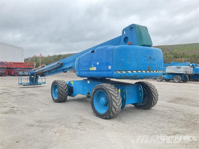Genie S-125 4WD Diesel Telescopic Boom Lift Teleskopiskie pacēlāji