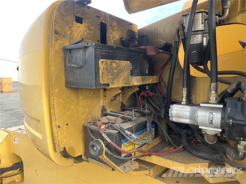 Genie S-125 4WD Diesel Telescopic Boom Lift رافعات سلة تلسكوبية