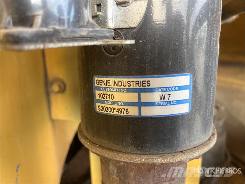 Genie S-125 4WD Diesel Telescopic Boom Lift رافعات سلة تلسكوبية