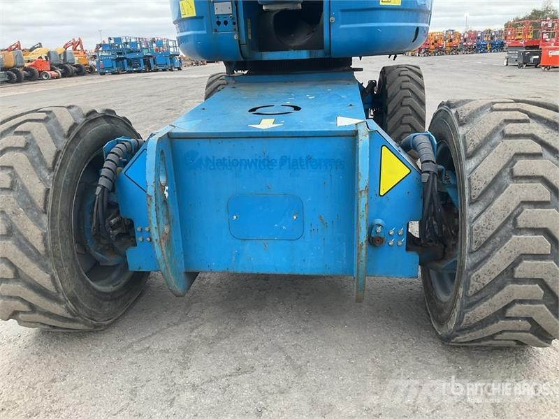 Genie S-125 4WD Diesel Telescopic Boom Lift Teleskopiskie pacēlāji