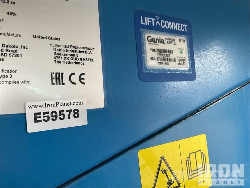 Genie S-60J 4WD Diesel Telescopic Boom Lift رافعات سلة تلسكوبية