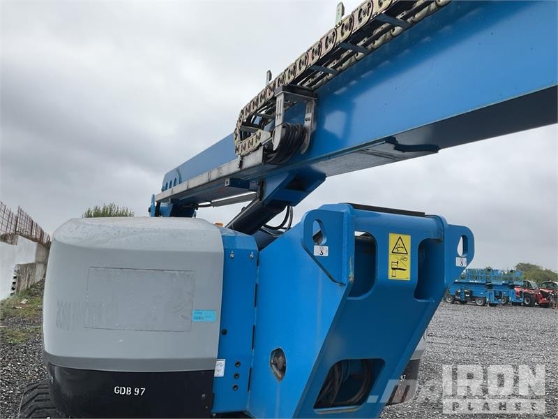 Genie S-60J 4WD Diesel Telescopic Boom Lift رافعات سلة تلسكوبية