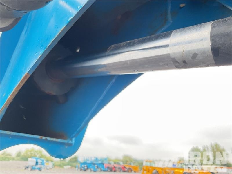 Genie S-60J 4WD Diesel Telescopic Boom Lift رافعات سلة تلسكوبية
