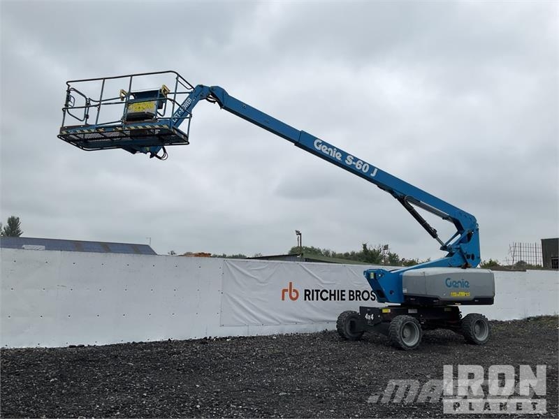 Genie S-60J 4WD Diesel Telescopic Boom Lift رافعات سلة تلسكوبية