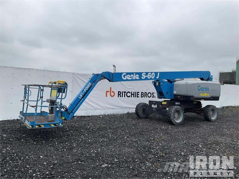 Genie S-60J 4WD Diesel Telescopic Boom Lift رافعات سلة تلسكوبية