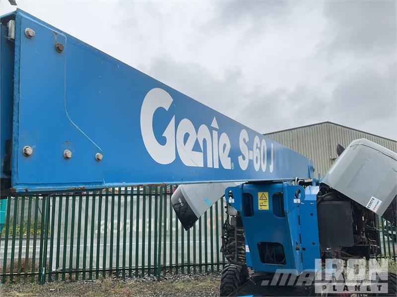 Genie S-60J 4WD Diesel Telescopic Boom Lift رافعات سلة تلسكوبية