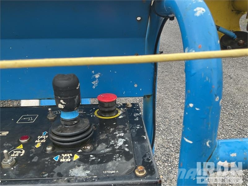 Genie S-60J 4WD Diesel Telescopic Boom Lift رافعات سلة تلسكوبية