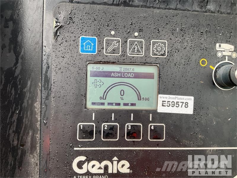 Genie S-60J 4WD Diesel Telescopic Boom Lift رافعات سلة تلسكوبية