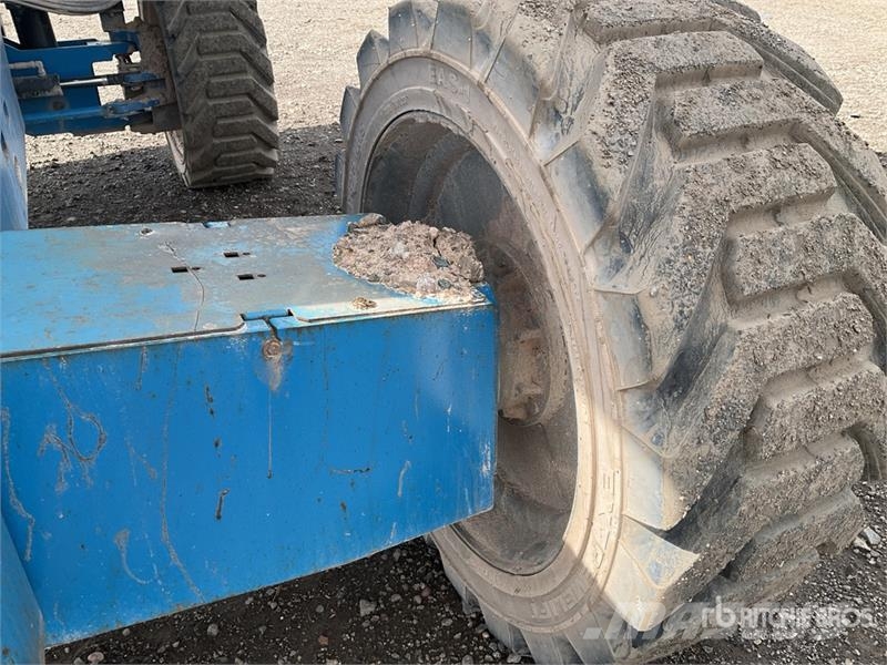 Genie S-65 رافعات سلة تلسكوبية