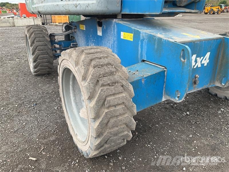 Genie S-65 رافعات سلة تلسكوبية