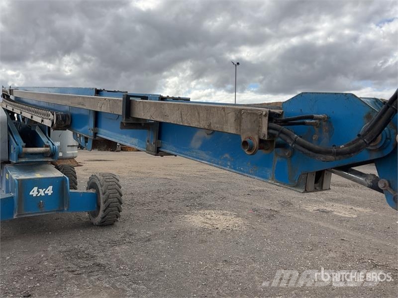 Genie S-65 رافعات سلة تلسكوبية