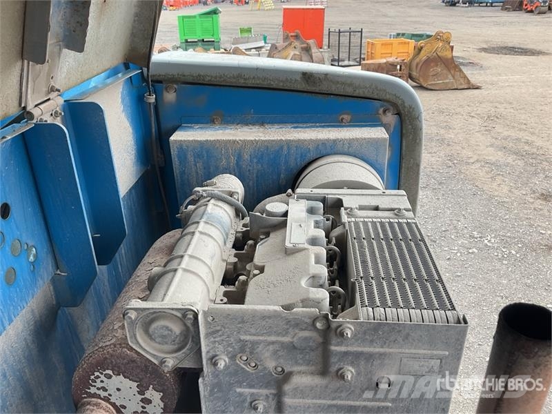 Genie S-65 رافعات سلة تلسكوبية
