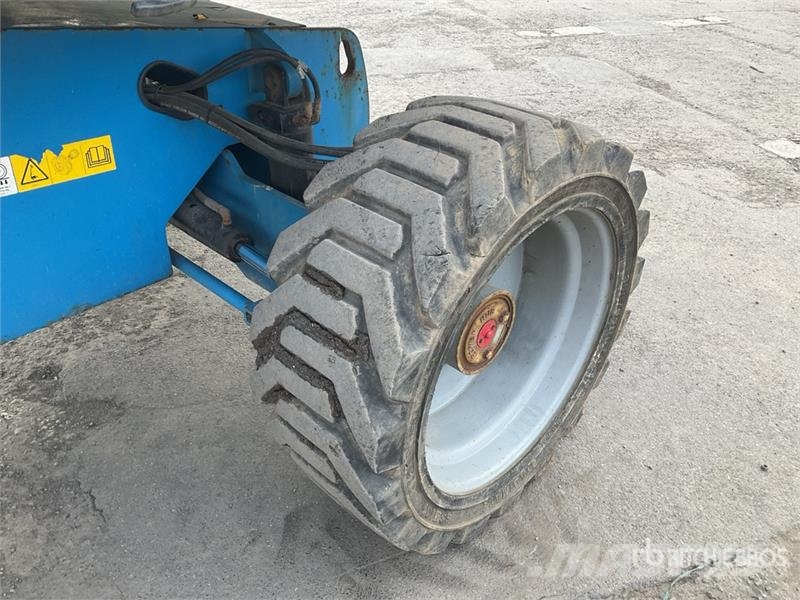 Genie S-65 4WD Diesel Telescopic Boom Lift Telescopic boom lifts