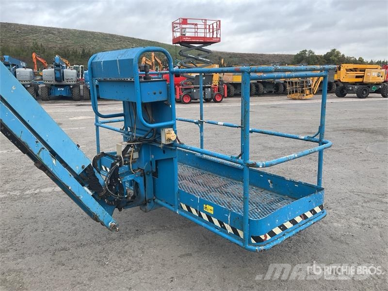 Genie S-65 4WD Diesel Telescopic Boom Lift Telescopic boom lifts