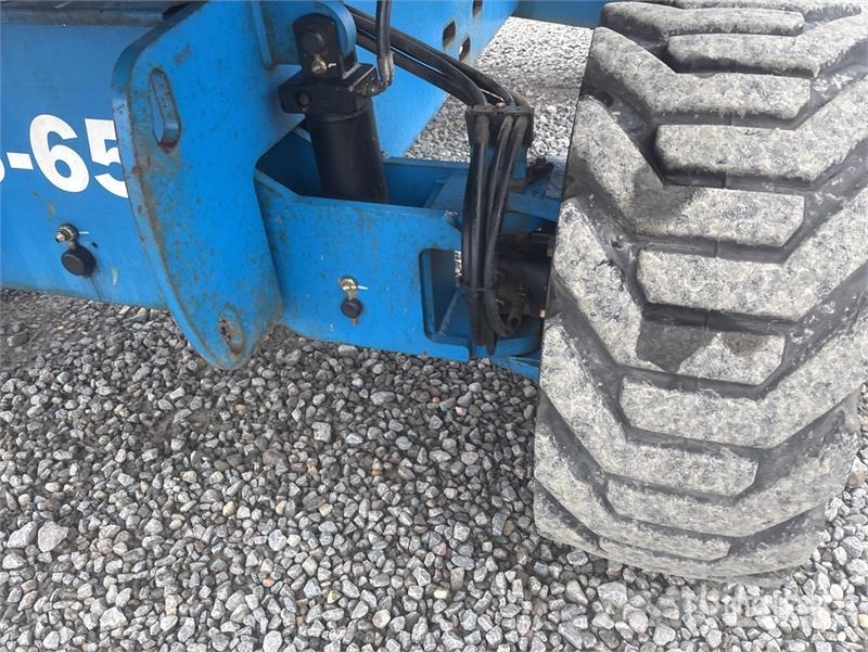 Genie S-65 4WD Diesel Telescopic Boom Lift Teleskopik personel platformları