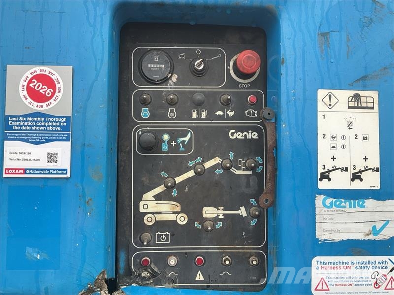 Genie S-65 4WD Diesel Articulating Boom Lift رافعات سلة مفصلية