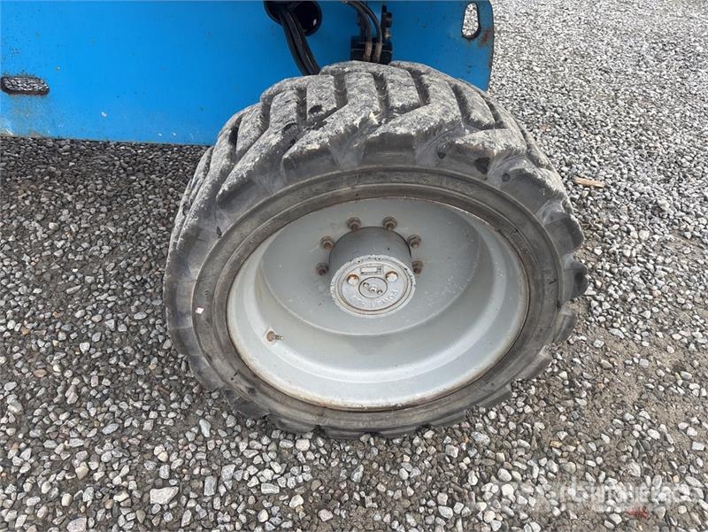 Genie S-65 4WD Diesel Telescopic Boom Lift Teleskopik personel platformları