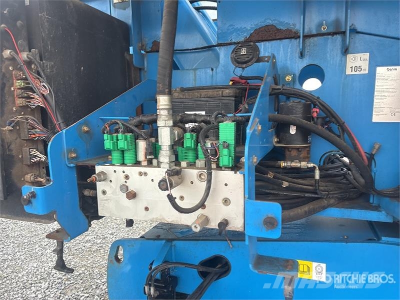 Genie S-65 4WD Diesel Telescopic Boom Lift Teleskopik personel platformları