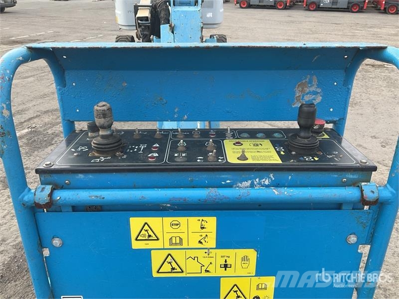 Genie S-65 4WD Diesel Telescopic Boom Lift Telescopic boom lifts