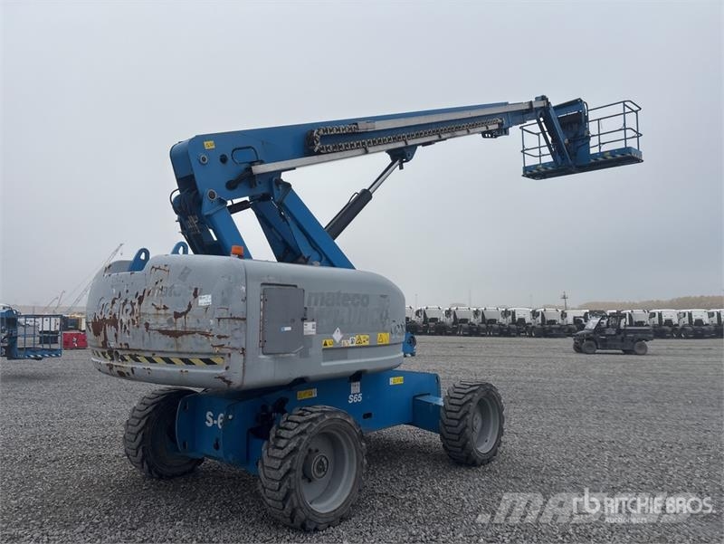 Genie S-65 4WD Diesel Telescopic Boom Lift Teleskopik personel platformları