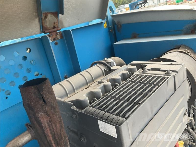 Genie S-65 4WD Diesel Telescopic Boom Lift Telescopic boom lifts