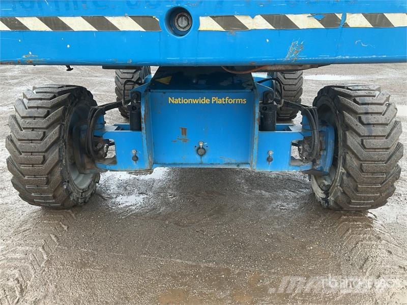 Genie S-65 4WD Diesel Articulating Boom Lift رافعات سلة مفصلية