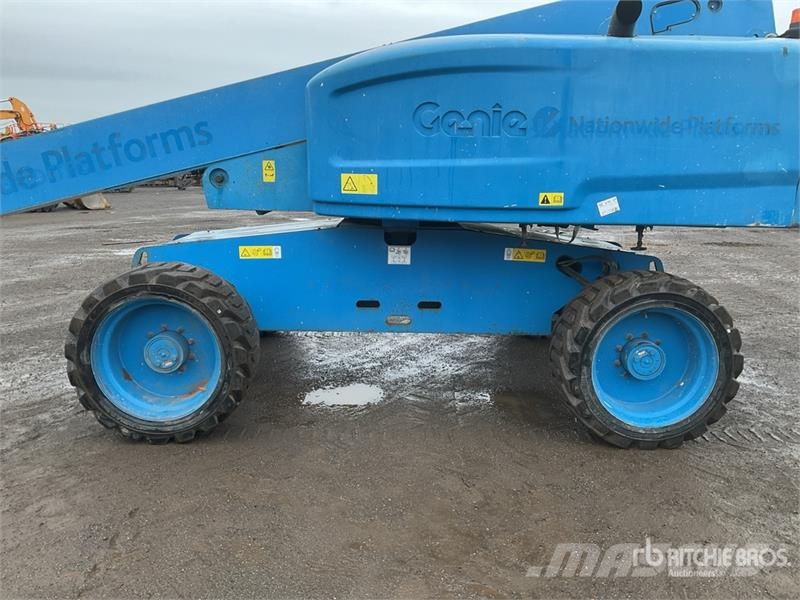 Genie S-65 4WD Diesel Articulating Boom Lift رافعات سلة مفصلية