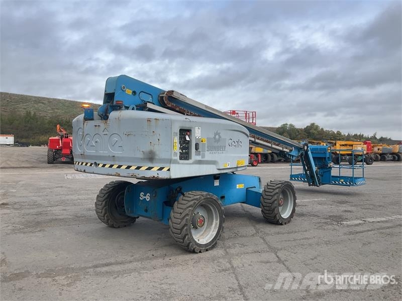 Genie S-65 4WD Diesel Telescopic Boom Lift Telescopic boom lifts