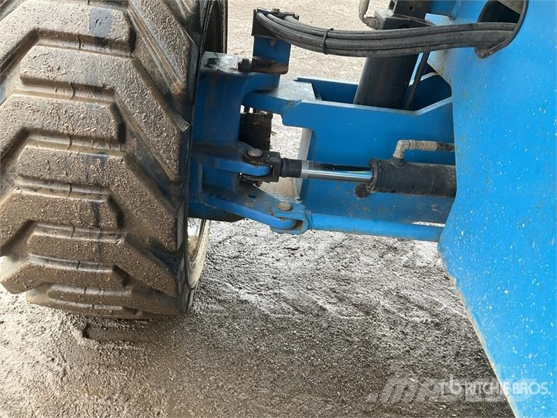 Genie S-65 4WD Diesel Articulating Boom Lift رافعات سلة مفصلية
